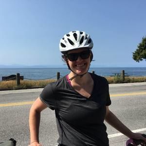 Meet your Posher, Caitlin